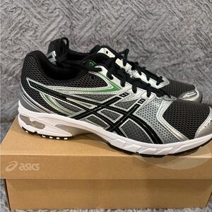 Asics Graphite Grey and White Gel-DS Trainer 14